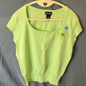 Rafaella: Lime Green Short Sleeve Sweater Top- Embroidered Floral Details- L
